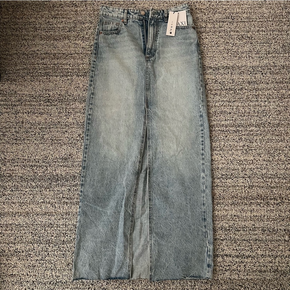 Stradivarius Maxi Denim Skirt